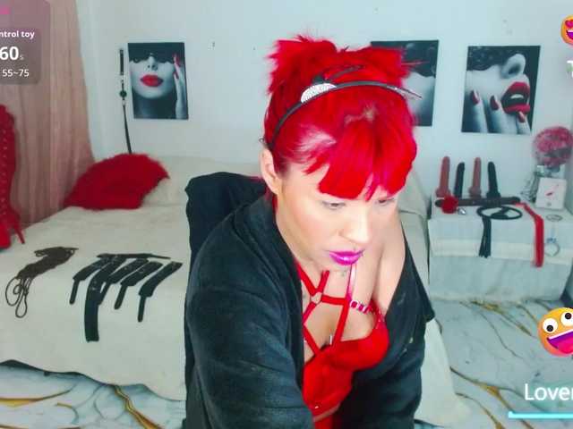 MilyGrey-08 live cam on BongaCams