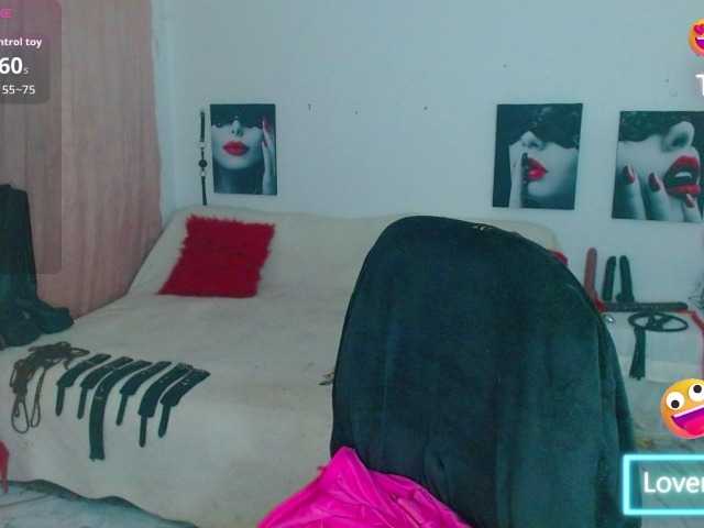 MilyGrey-08 live cam
