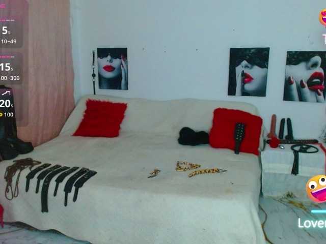 MilyGrey-08 live cam