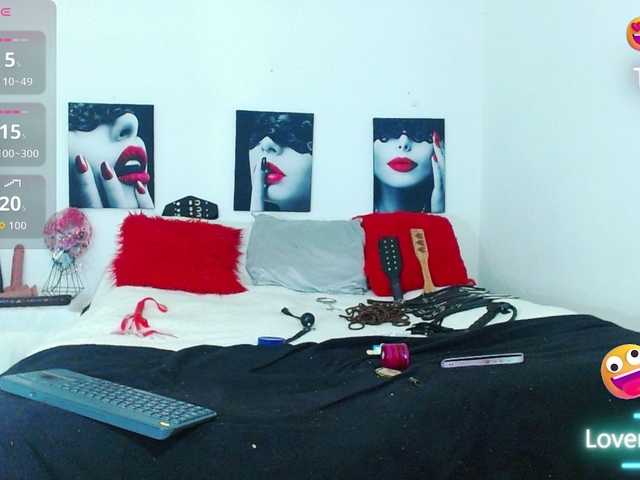 MilyGrey-08 live webcam show