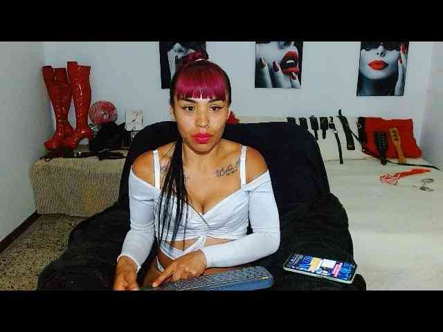 MilyGrey-08 webcam