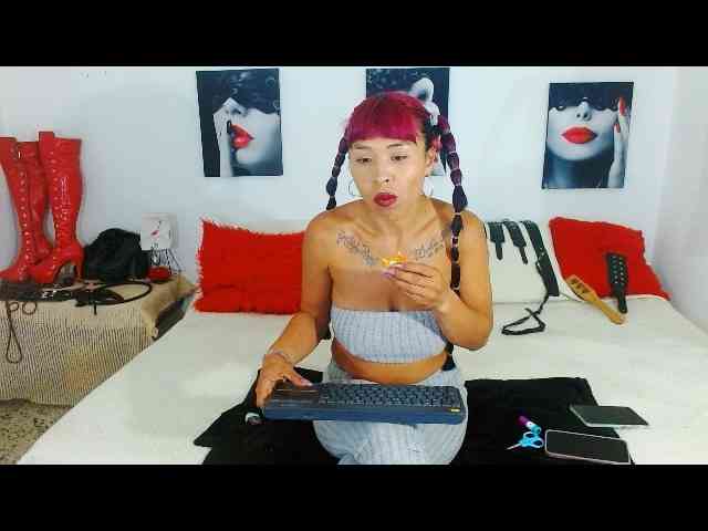MilyGrey-08 webcam