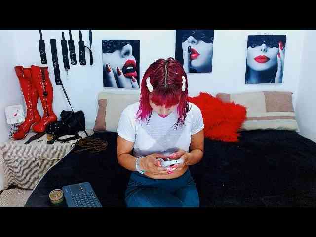 MilyGrey-08 webcam