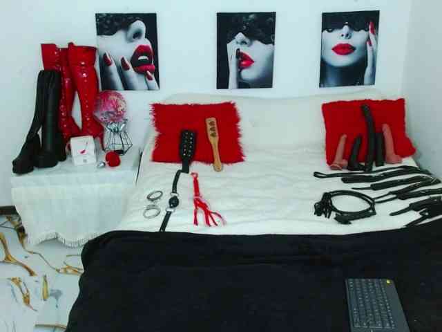 MilyGrey-08 webcam