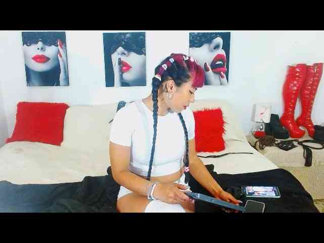 MilyGrey-08 webcam