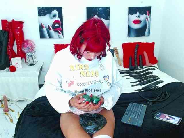 MilyGrey-08 webcam
