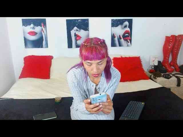MilyGrey-08 webcam