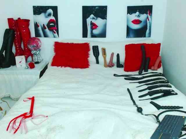MilyGrey-08 webcam
