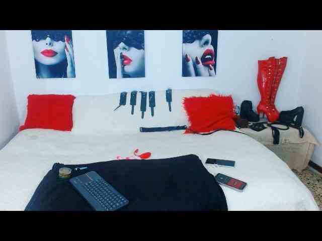 MilyGrey-08 webcam