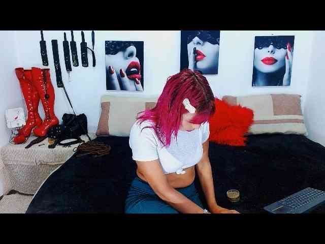 MilyGrey-08 webcam
