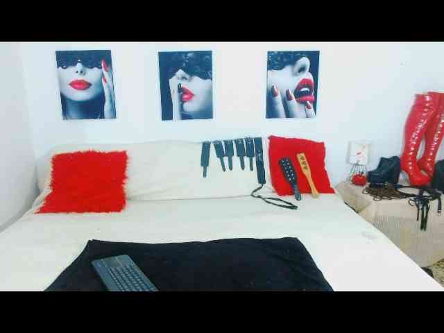 MilyGrey-08 webcam