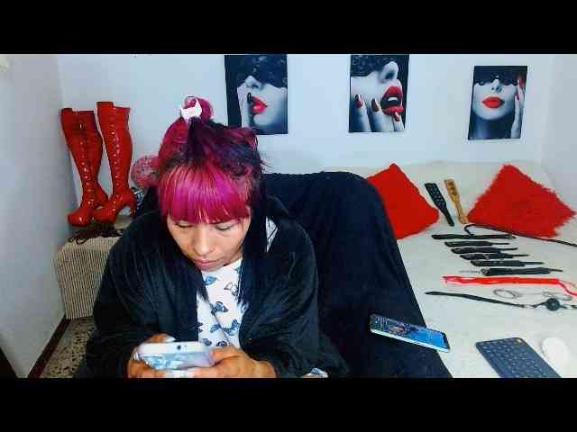 MilyGrey-08 webcam