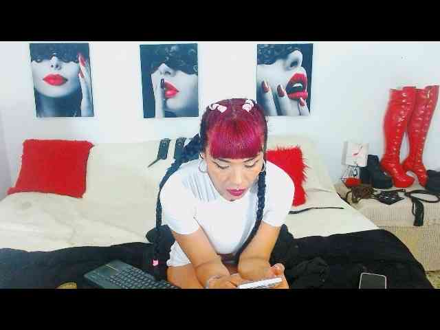 MilyGrey-08 webcam