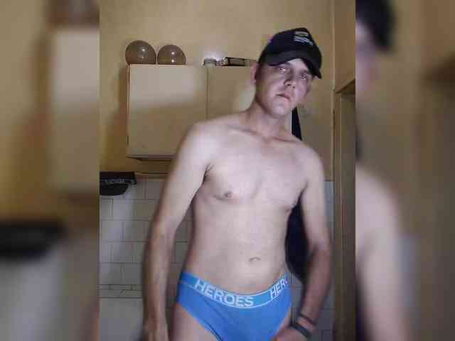 Maxlaaw Live Webcam on BongaCams