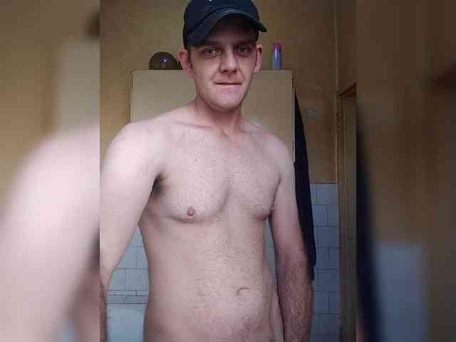 Maxlaaw Live Webcam on BongaCams