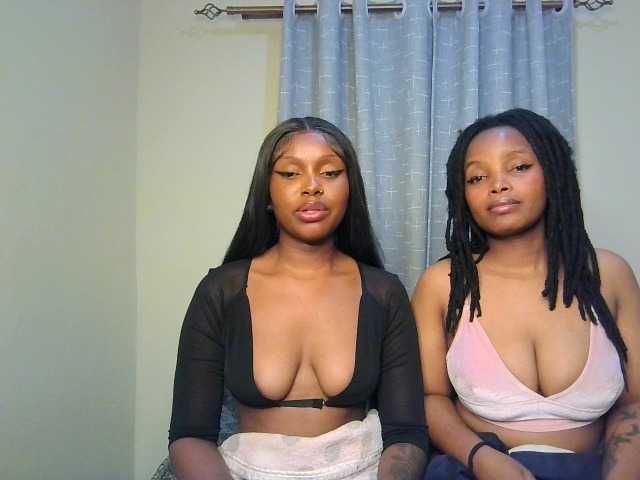 Nafartariee live cam on BongaCams