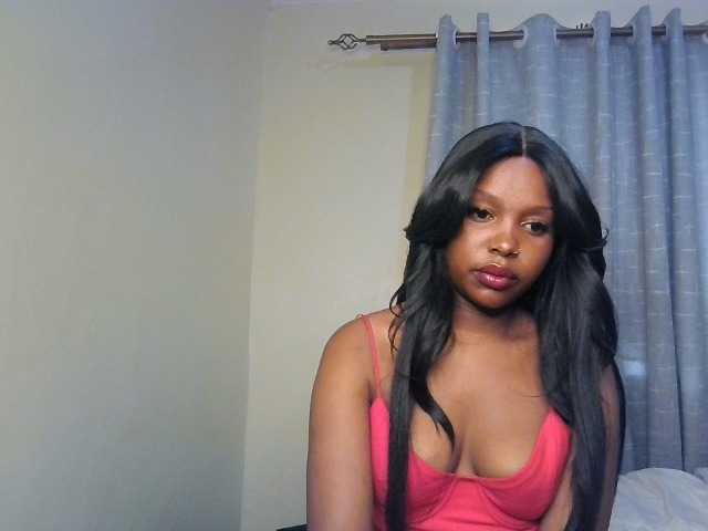 Nafartariee live cam on BongaCams