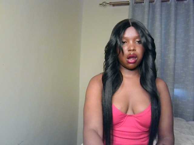 Nafartariee — live female cam