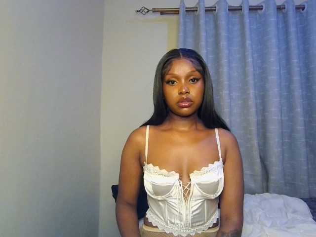 Nafartariee live webcam show