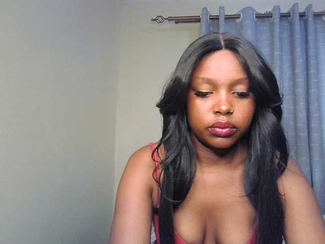 Nafartariee live cam on BongaCams