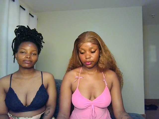 Nafartariee live cam on BongaCams