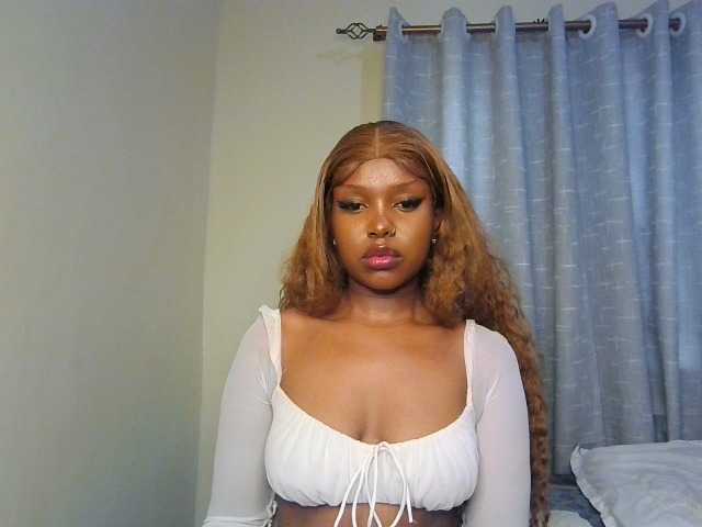 Nafartariee live cam on BongaCams