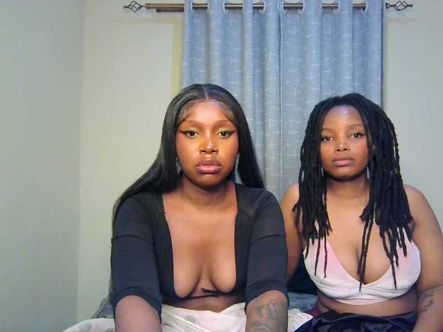 Nafartariee live cam on BongaCams