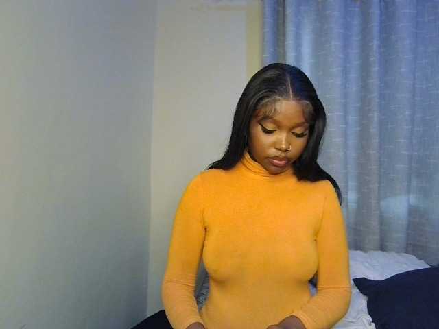 Nafartariee live cam on BongaCams