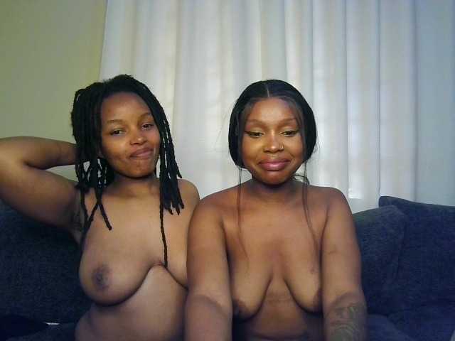 Nafartariee live cam on BongaCams