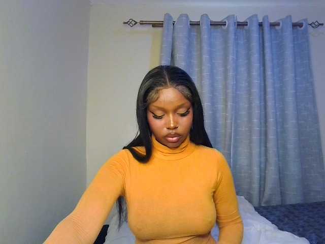 Nafartariee live webcam show