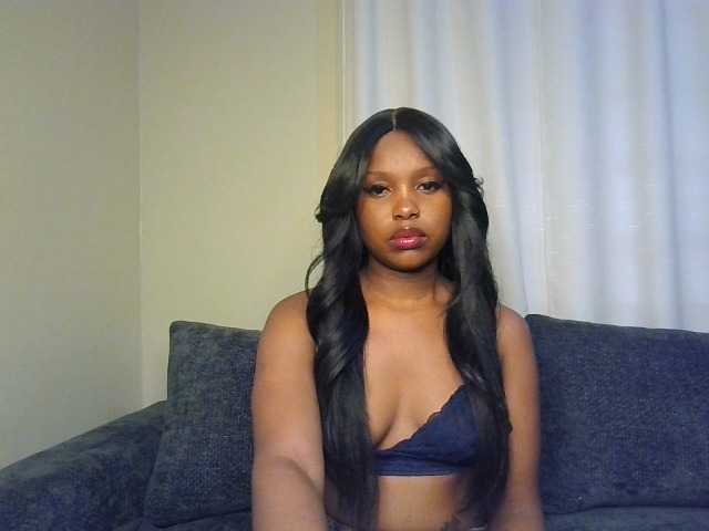 Nafartariee live cam on BongaCams
