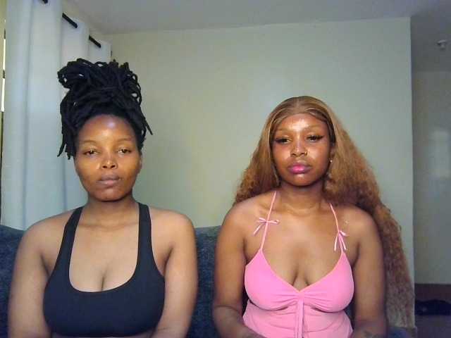 Nafartariee live cam on BongaCams