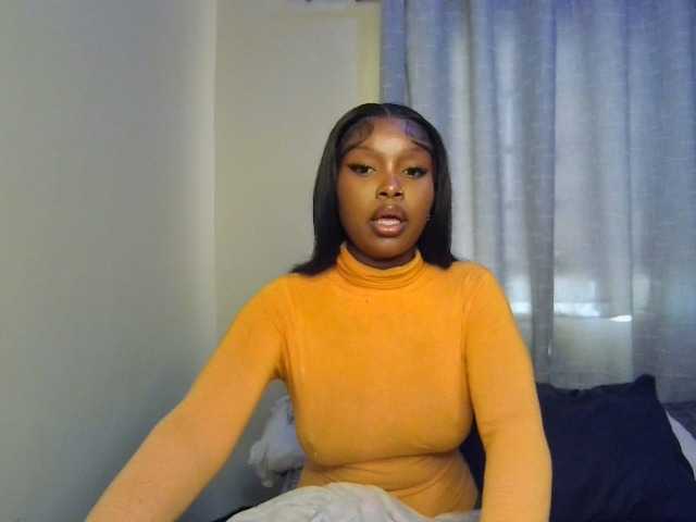 Nafartariee live webcam show