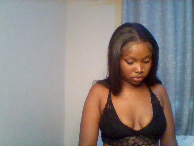 Nafartariee live cam on BongaCams