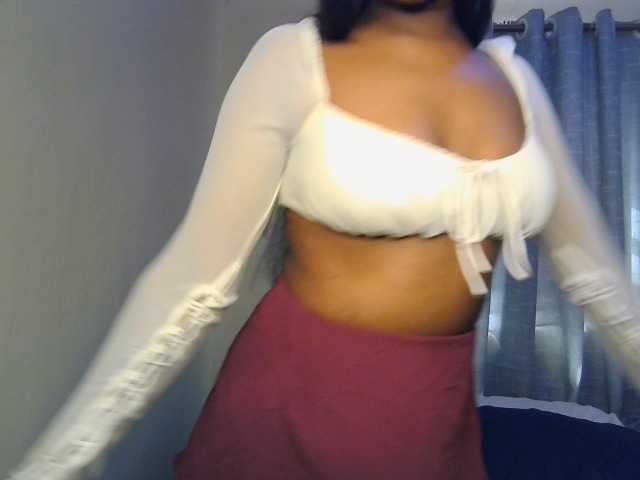 Nafartariee live cam on BongaCams