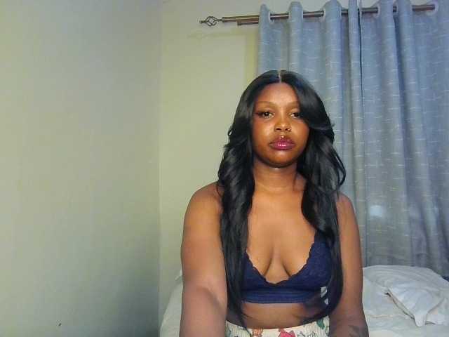Nafartariee live cam on BongaCams