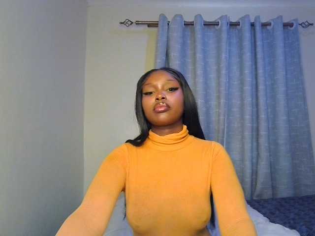 Nafartariee live webcam show