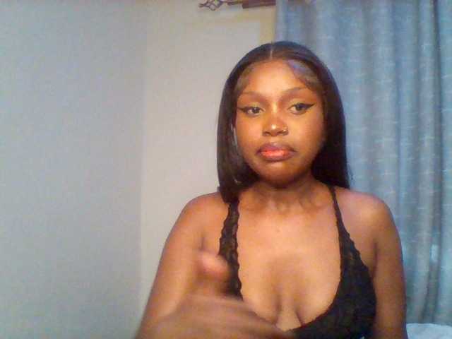 Nafartariee live cam on BongaCams