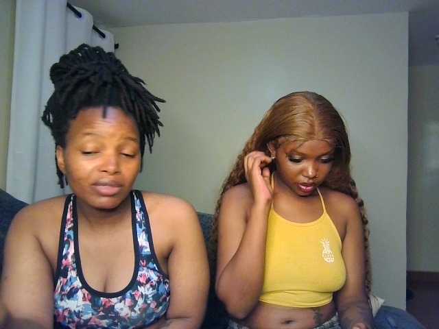 Nafartariee live cam on BongaCams
