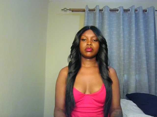 Nafartariee live cam on BongaCams