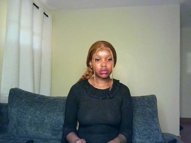 Nafartariee live cam on BongaCams