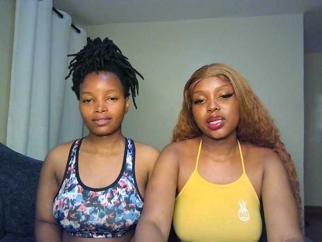 Nafartariee live cam on BongaCams