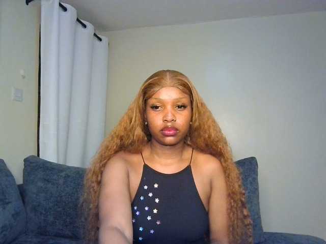 Nafartariee live cam on BongaCams