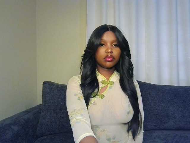 Nafartariee live cam on BongaCams