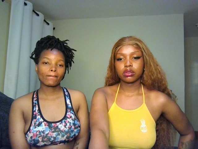 Nafartariee live cam on BongaCams
