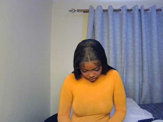 Nafartariee live webcam show