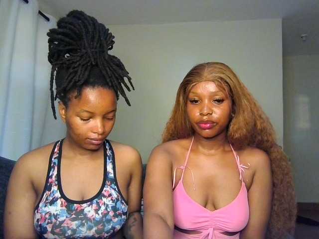 Nafartariee live cam on BongaCams