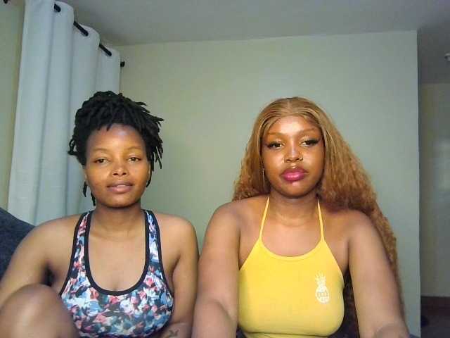 Nafartariee live cam on BongaCams