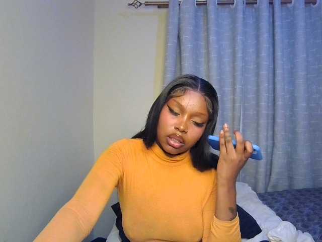 Nafartariee live webcam show