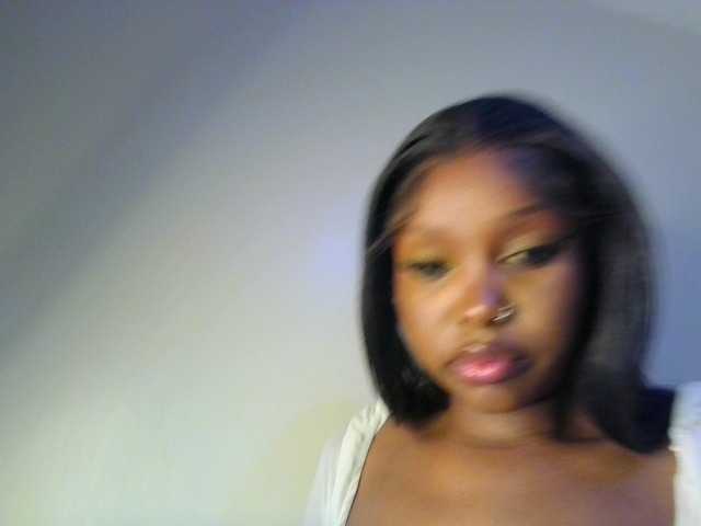 Nafartariee live cam on BongaCams